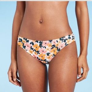 NWT Target Floral Medium Coverage Bikini Bottom